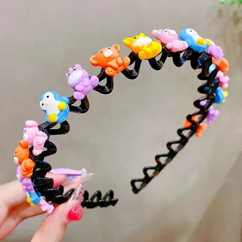 Bright and fun hair accessories set with colorful beads – perfect for kids and teens to style their look every day.