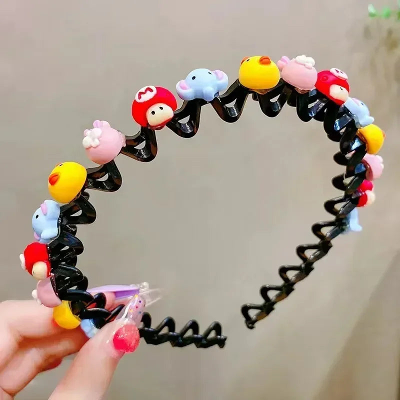 Bright and fun hair accessories set with colorful beads – perfect for kids and teens to style their look every day.